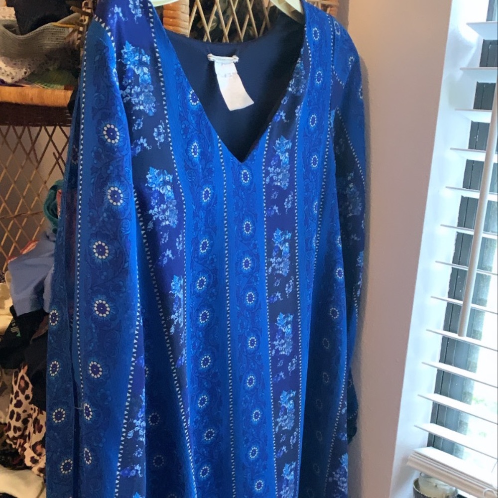 Blue floral patterned dress, cold shoulder effect